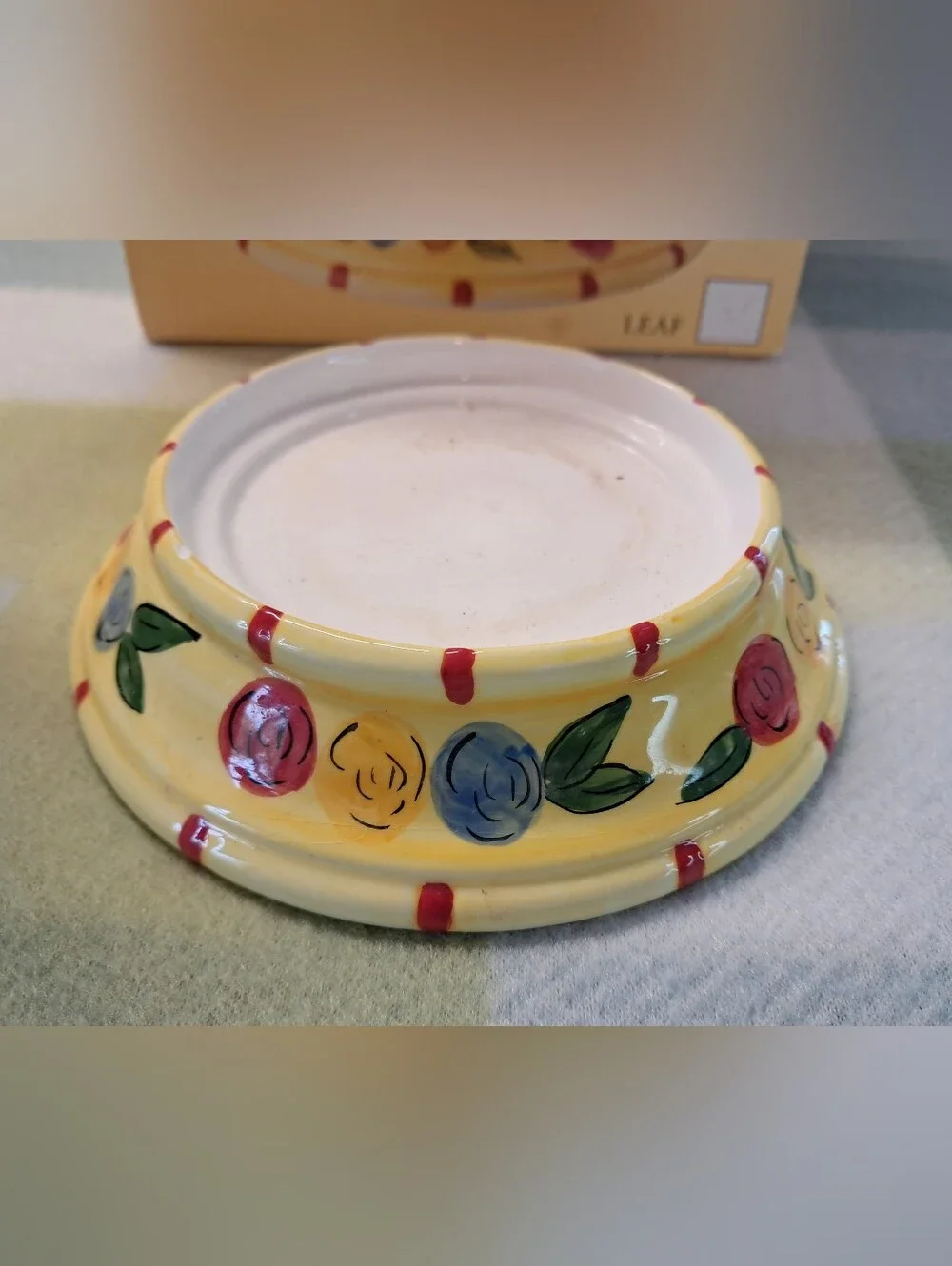 Newbury Collections Garden Villa Floral Ceramic Candle Holder Bee & Butterfly